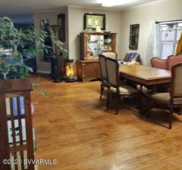 Dining area - 3213 Dinky Creek