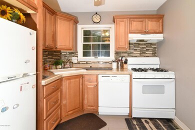 123 Havemeyer Place, Greenwich, CT 06830 - photo 6