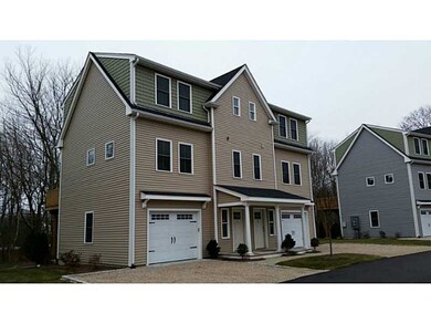 12 Park Ave unit 3, Narragansett, RI 02882 - photo 2