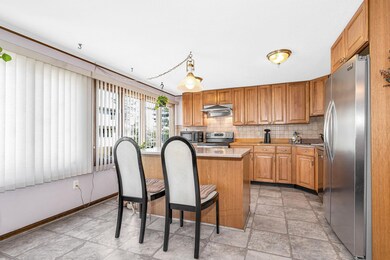 5 Axle Tree Rd, MerriMacK, NH 03054 - photo 4