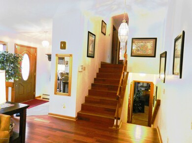 Spacious Entry, BR up, Fam Rm down