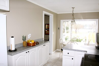 2828 Lake Shore Blvd, Jacksonville, FL 32210 - photo 6