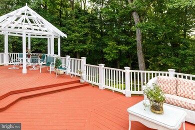 8612 Larkview Ln, Fairfax Station, VA 22039 - photo 3