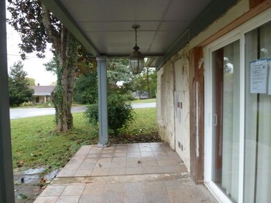 309 Colonial Ave, Shelbyville, TN 37160 - photo 3