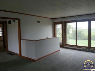 1615 SW 72nd Place, Topeka, KS 66619 - photo 7