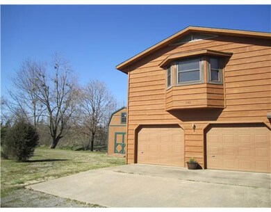 2162 Harris Dr, Fayetteville, AR 72701 - photo 2
