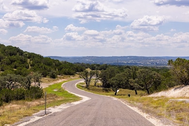 267 Dark Sky Path unit 19, Kerrville, TX 78028 - photo 2