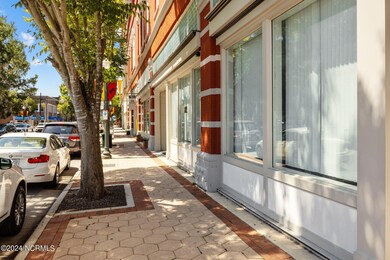 Sidewalk view of Middle Street