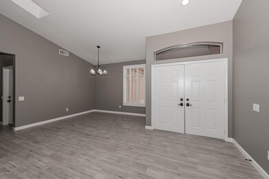 13913 W Via Tercero-6