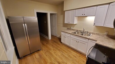 437 N George St, York, PA 17401 - photo 7