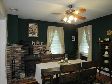 911 Monocacy St, Bethlehem, PA 18018 - photo 7