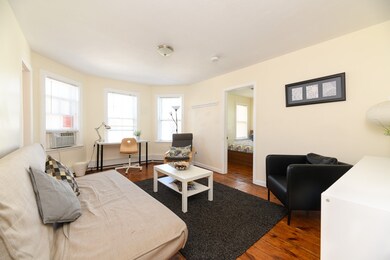12 Kilby St unit 3L, Somerville, MA 02143 - photo 3