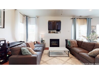 1657 Hamlet Ln, Eugene, OR 97402 - photo 6