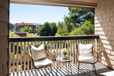 2111 Latham St unit 321, Mountain View, CA 94040 - photo 6