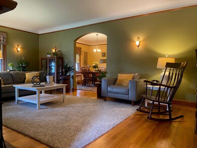 768 E Thacker St, Des Plaines, IL 60016 - photo 4