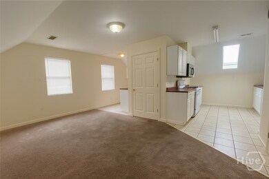 1315 Bonaventure Rd unit UPSTAIRS, Savannah, GA 31404 - photo 4