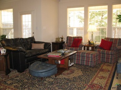 5818 Cross Creek Cir, Tyler, TX 75703 - photo 4