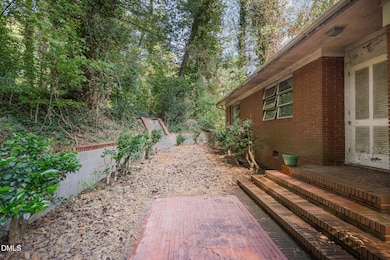 1312 Onslow Rd, Raleigh, NC 27606 - photo 5