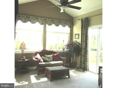 376 Brittany Ct, Souderton, PA 18964 - photo 6