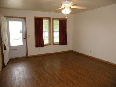 1716 Elizabeth St, Elkhart, IN 46516 - photo 4
