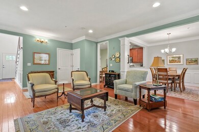 57 Kendall Ct unit 19, Bedford, MA 01730 - photo 3