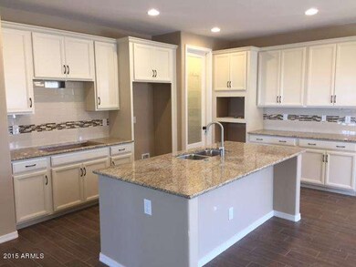 239 Kitchen 1