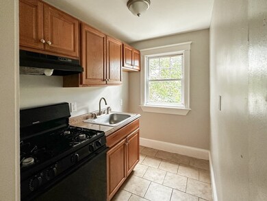 119 Lewis St unit 21, Lynn, MA 01902 - photo 4