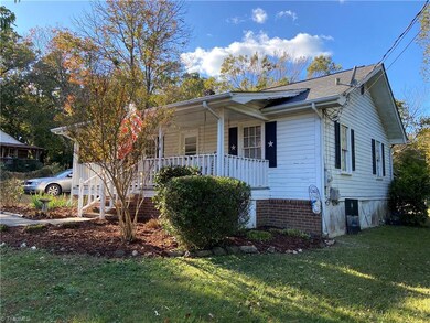 247 Cresent Dr, Asheboro, NC 27203 - photo 5