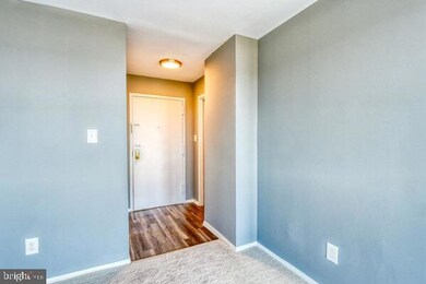 Presidential Towers unit 2020, Adelphi, MD 20783 - photo 4