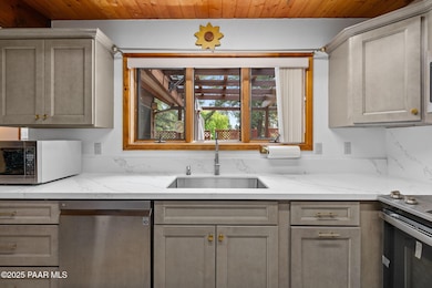 2468 N Strawberry Way, Flagstaff, AZ 86004 - photo 5