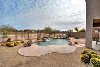 7015 S 55th Lane Laveen