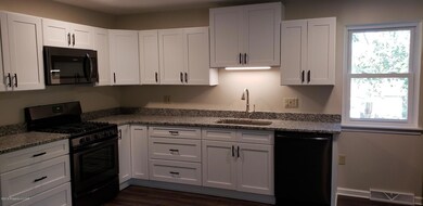 13 Yeager Rd, Mountain Top, PA 18707 - photo 5