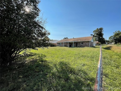 1702 Smith St, Durant, OK 74701 - photo 4