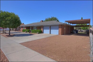 1839 Jack Nicklaus Dr, El Paso, TX 79935 - photo 2