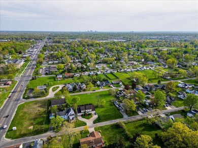 01-2442 Kilbourne Ave HDR-1