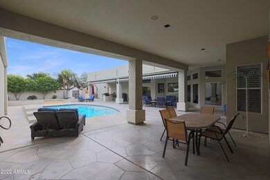 1150 sf Patio