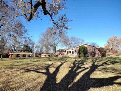 4910 Kilburn Ave, Rockford, IL 61101 - photo 7