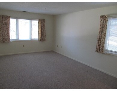 16 Ledgewood Hills Dr unit U201, Nashua, NH 03062 - photo 7
