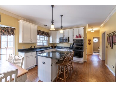 1042 Kristin Ct, Batavia, IL 60510 - photo 6