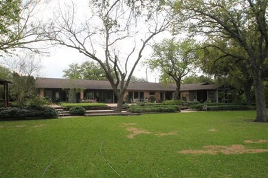 1303 S Texas Blvd, Weslaco, TX 78596 - photo 4