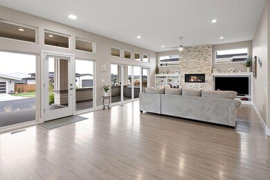 3582 SW 44th St, Redmond, OR 97756 - photo 7