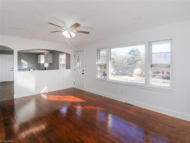 119 N Hall St, High Point, NC 27263 - photo 4