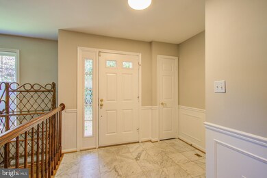 10764 Brewer House Rd, Rockville, MD 20852 - photo 5