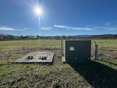 000 Riverwalk Dr, Fortuna, CA 95540 - photo 3