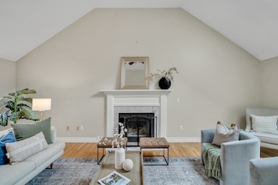 9 Kayla Dr, Westford, MA 01886 - photo 4