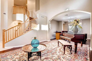 5321 E Calle De Baca Cave-small-005-5-Li