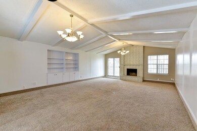 10133 Stoneway Dr, El Paso, TX 79925 - photo 6