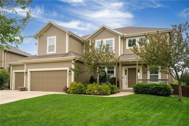 21911 W 96th St, Lenexa, KS 66220 - photo 2