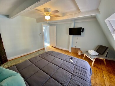 134 Spring St unit 3, Newport, RI 02840 - photo 3