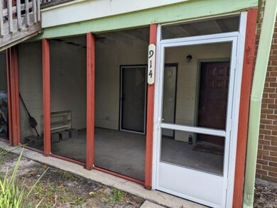 317 Mabry St unit 914, Tallahassee, FL 32304 - photo 2